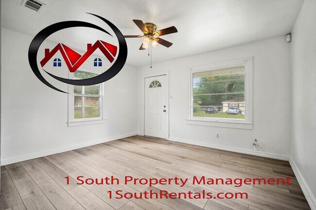 Building Photo - 7055 Langdon Dr