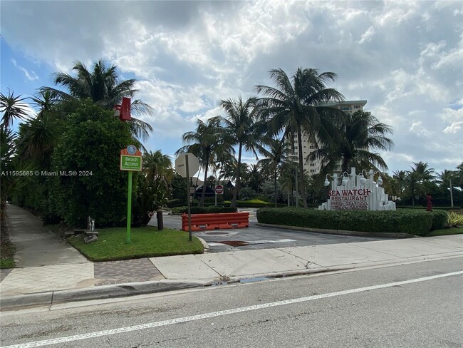 Building Photo - 1967 S Ocean Blvd