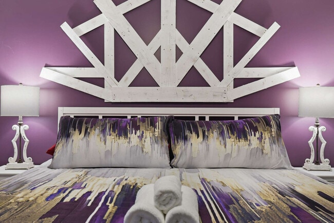 Building Photo - 126 Petrarch Trail