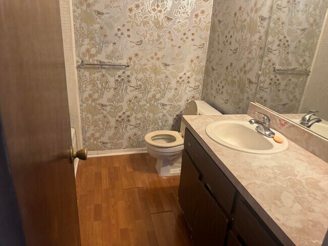 Building Photo - 19601 W 12 Mile Rd