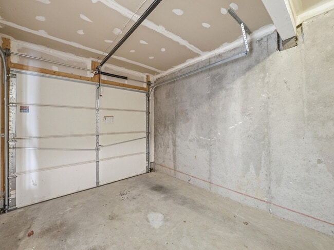 Building Photo - 1247 Mare St