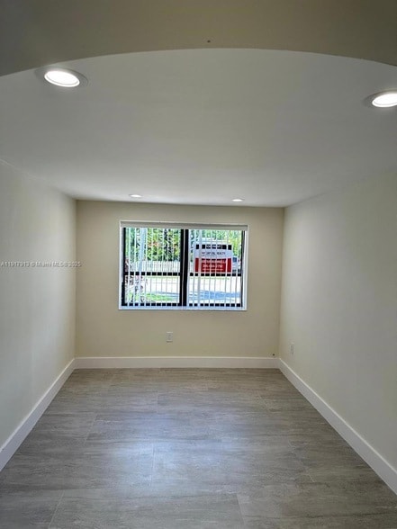 Building Photo - 161 SW 52nd Ct