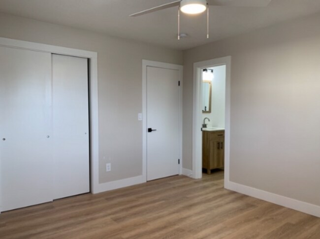 Building Photo - Beautifully Remodeled Cottonwood Heights Home!