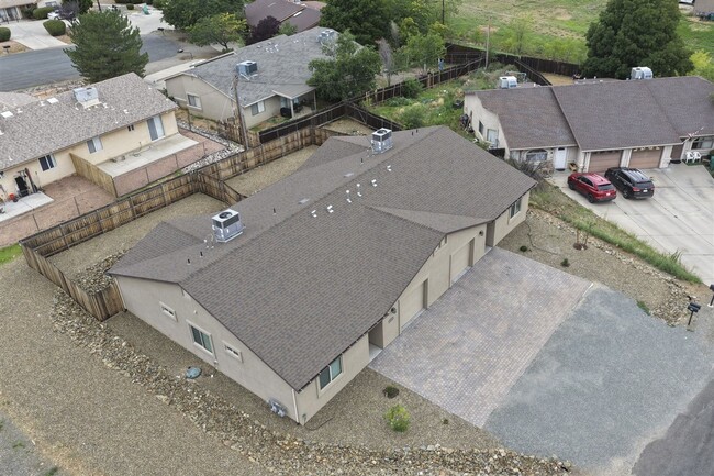 Building Photo - 3850 E Teri Ct