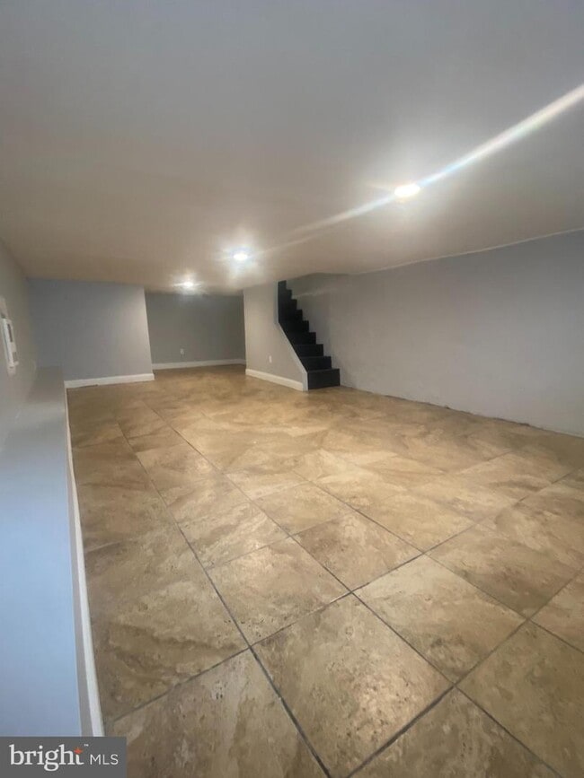 Building Photo - 2850 D St.