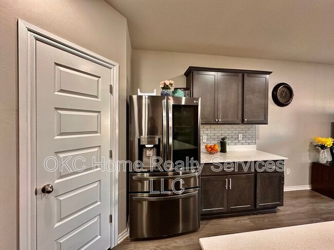 Building Photo - 10341 NW 26th St