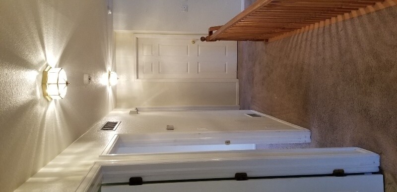 Building Photo - 18958 E Ithaca Dr