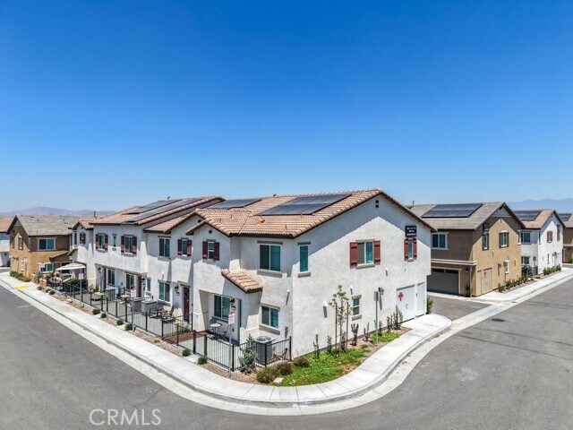 Building Photo - 7419 Olive Grv St