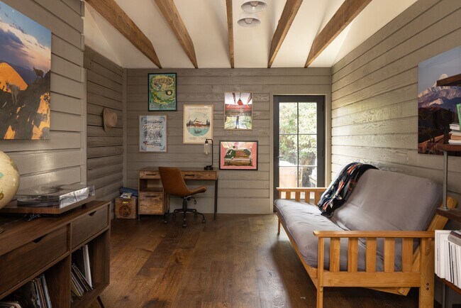 Building Photo - soul of The old Bozeman with the convenien...