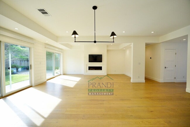 Building Photo - 89 Spindrift Passage