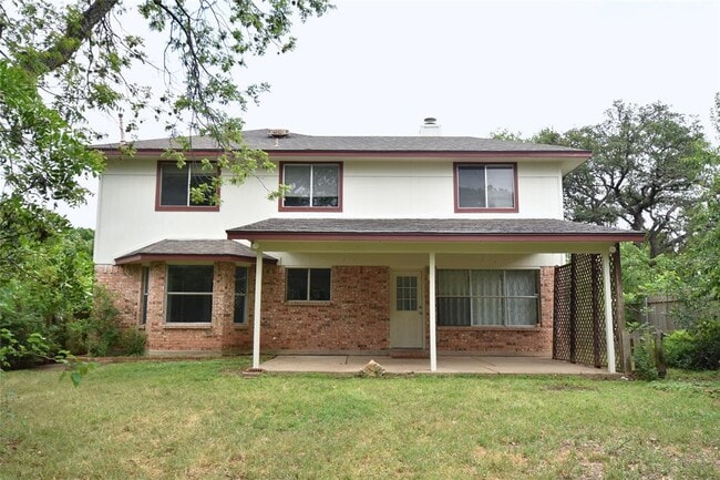 Building Photo - 8014 Cahill Dr