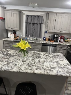 Building Photo - 5869 Colbert St