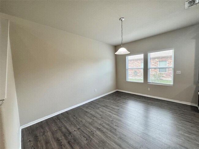 Building Photo - 13512 Kearns Dr
