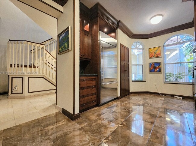 Building Photo - 21028 NE 34th Ct