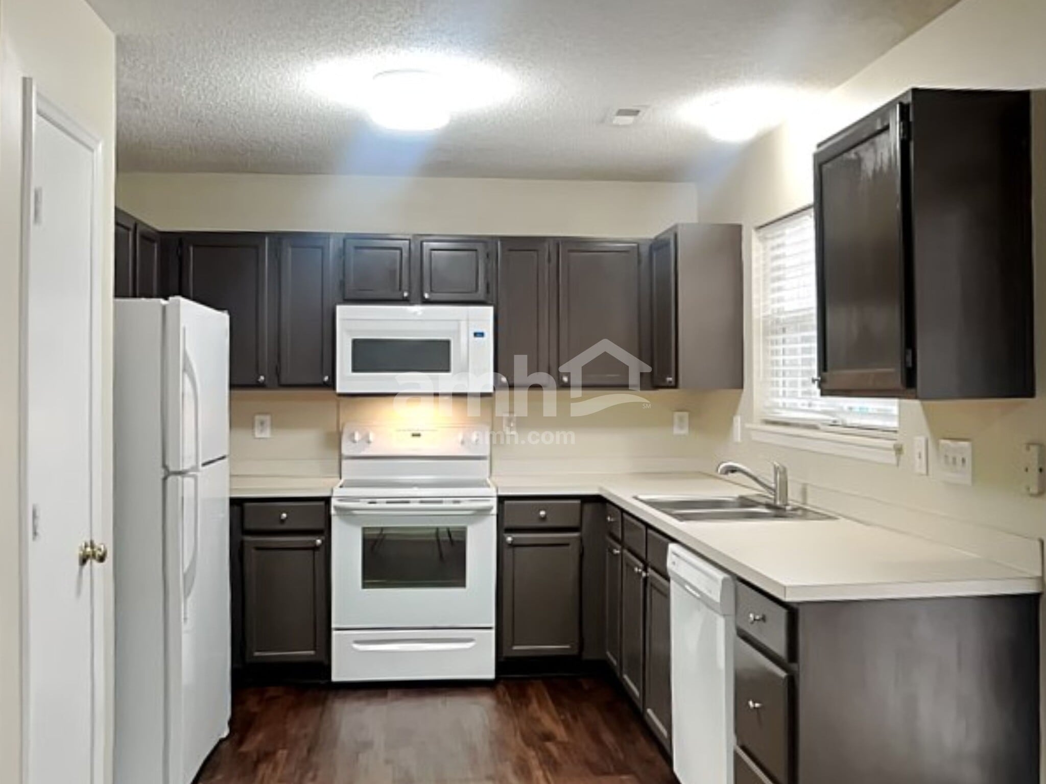 Building Photo - 16518 Amber Field Dr