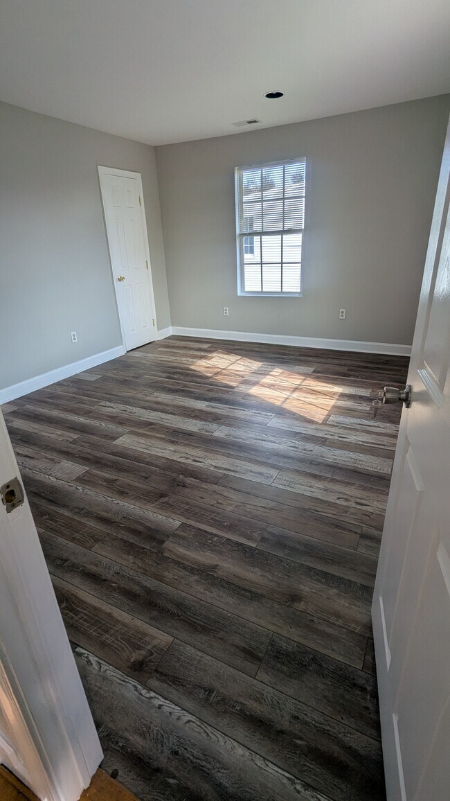 Building Photo - 3059 Midlothian Tpke