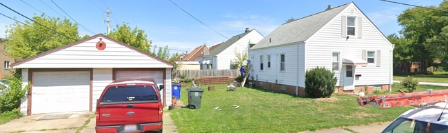 Building Photo - 4346 Rockland Dr