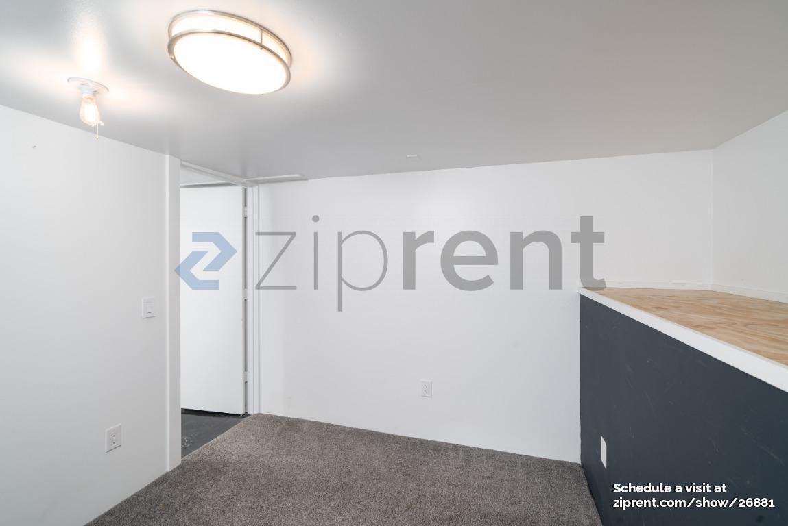 Building Photo - 3713 NE 15th Ave