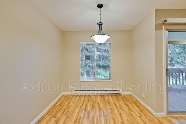 Building Photo - 505 Cypress Point Dr