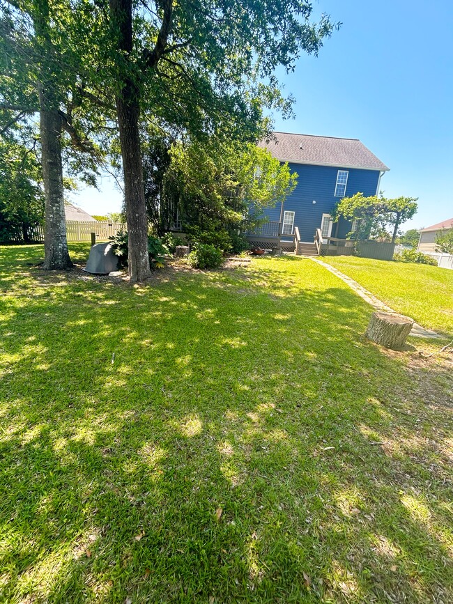 Building Photo - 111 Fawn Creek Ct