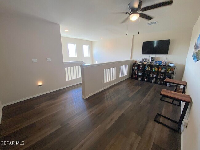 Building Photo - 7421 Eagle Vista Dr