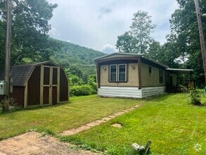 Building Photo - 8297 PA-120