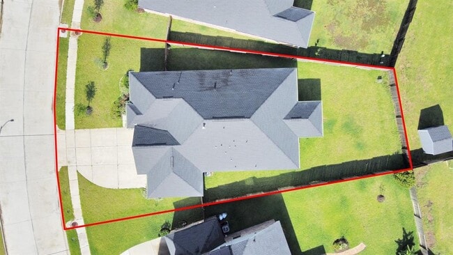 Building Photo - 8034 Royal Palm Dr
