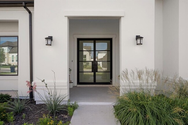 Building Photo - 2304 Novara Trl