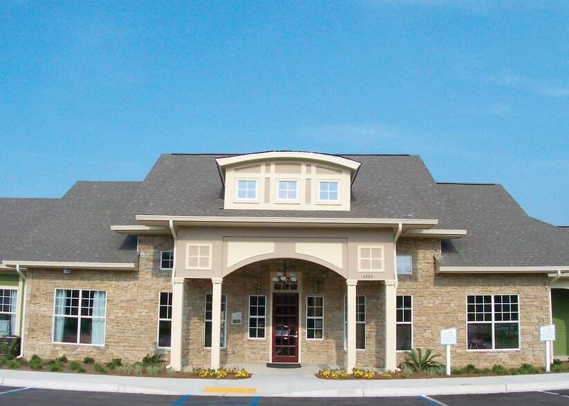 The Lakes at San Marcos Apartments 4768 Woodville Hwy Tallahassee FL