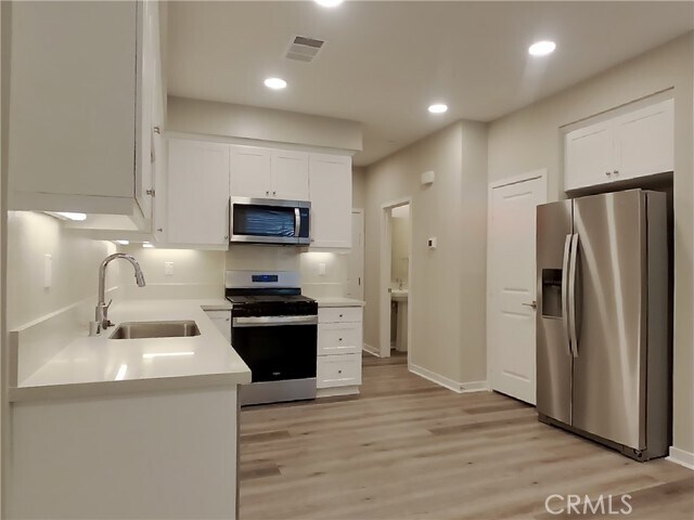 Building Photo - 24665 Tesoro Ct