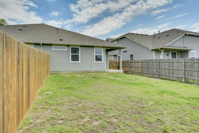 Building Photo - 14222 Handel Dr