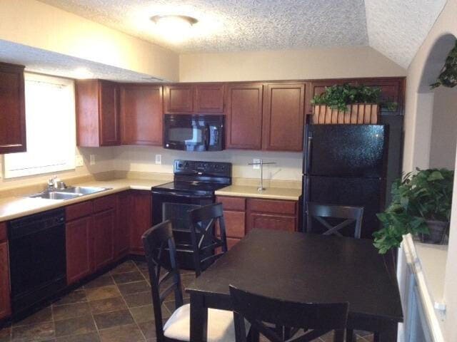 Building Photo - 720 Statesman Way