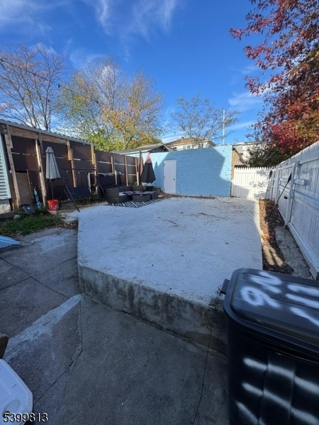 Building Photo - 117 N 6th St