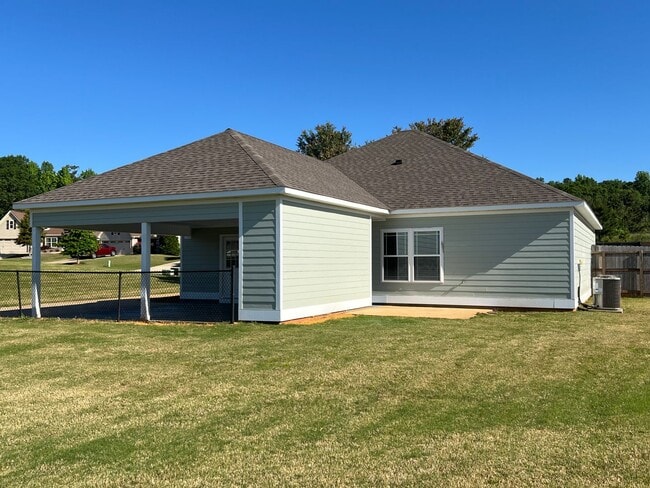 Building Photo - Home for rent in Prattville