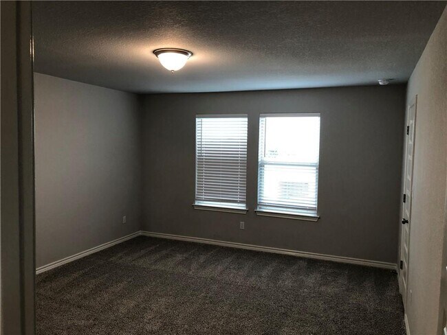 Building Photo - 2329 Pecan Island Dr