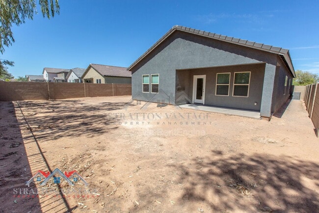 Building Photo - 5771 E Thetis Dr
