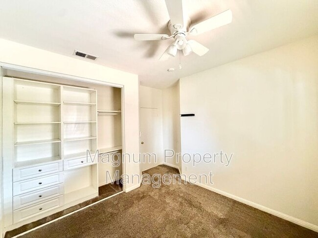 Building Photo - 33205 Gypsum St