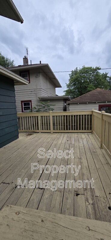 Building Photo - 4130 Hoagland Ave