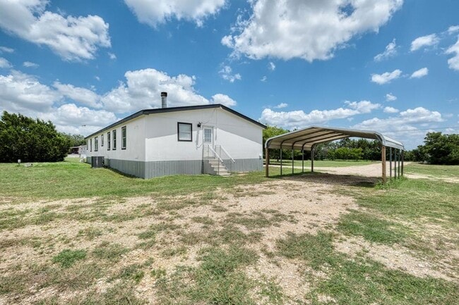 Building Photo - 132 Co Rd 247