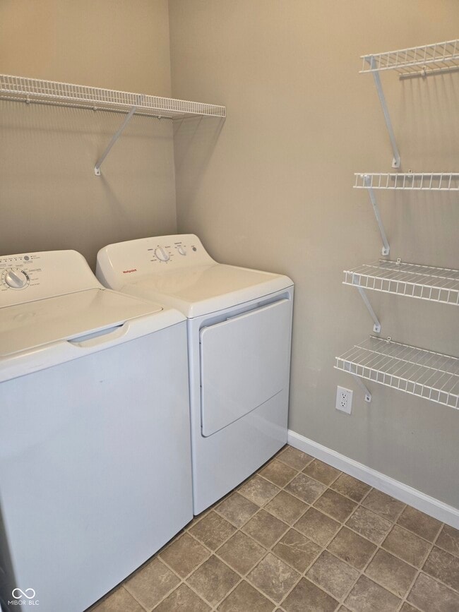 Building Photo - 13377 Kimberlite Dr