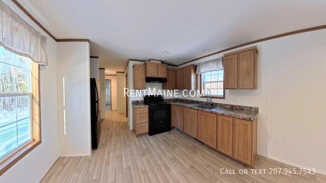 Building Photo - 135 Penney Ln