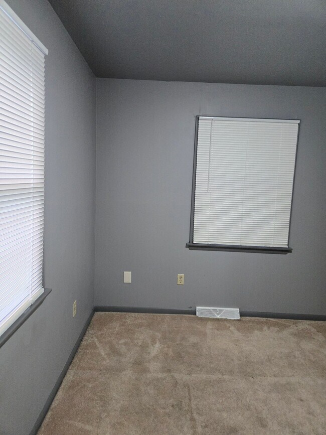 Building Photo - 102 Wyncote Ct