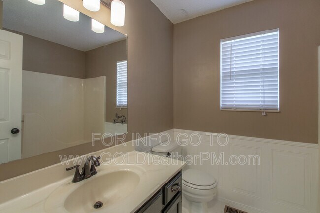 Building Photo - 117 Brenton Ct