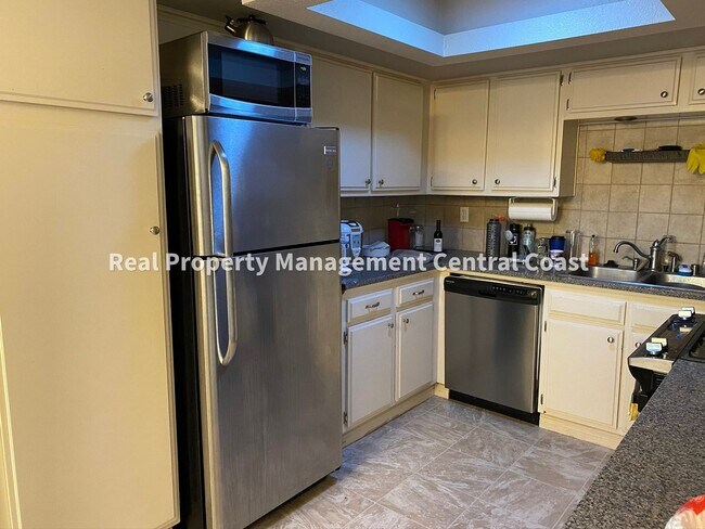 Building Photo - AVAILABLE APRIL - SLO Condo In Popular Com...