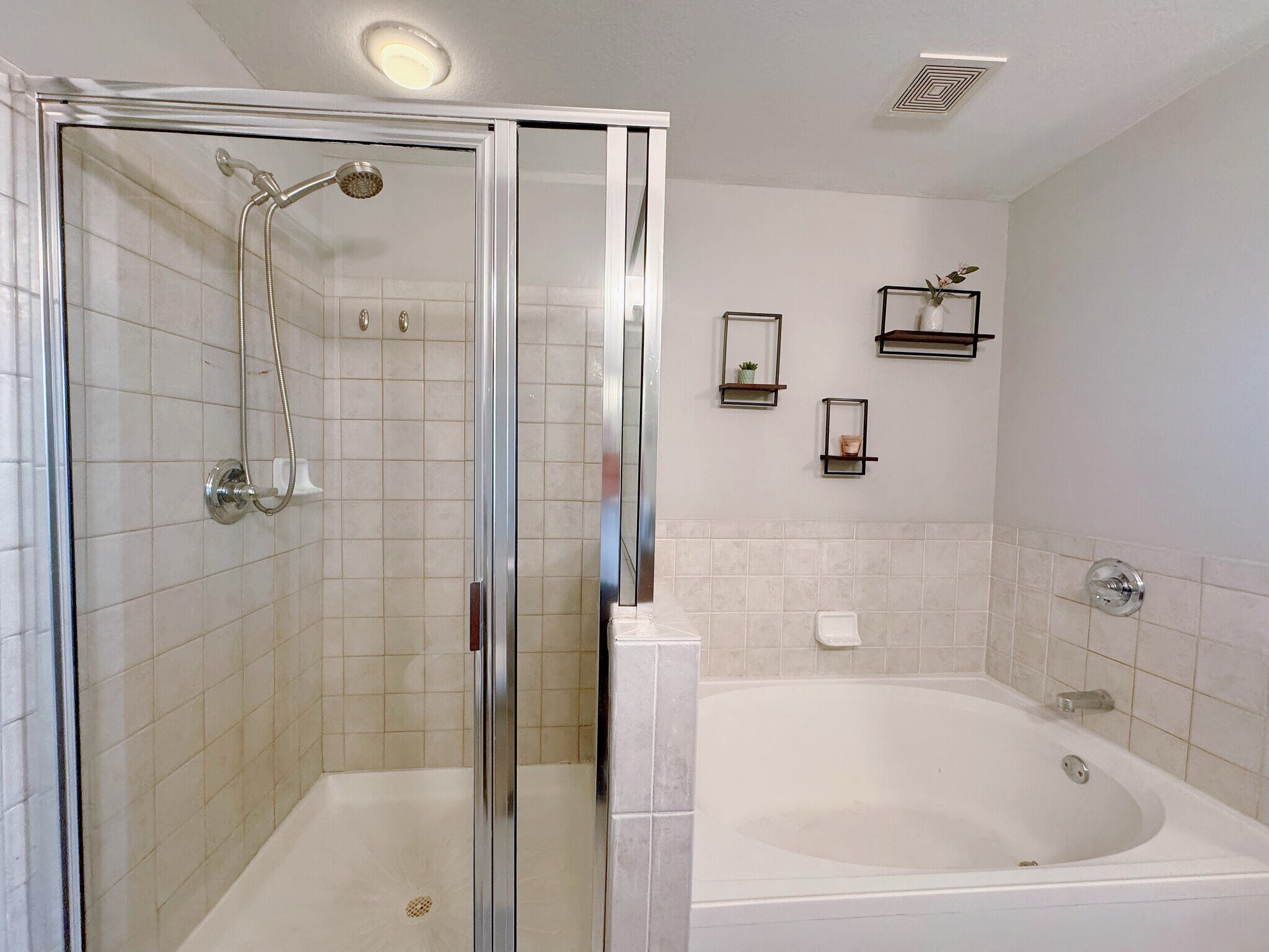 Bathroom 1 - 390 17th St NW