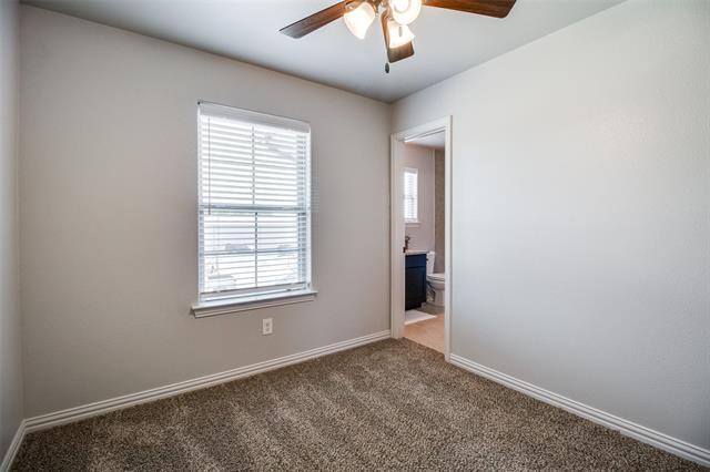 Building Photo - 209 W Forest Ave