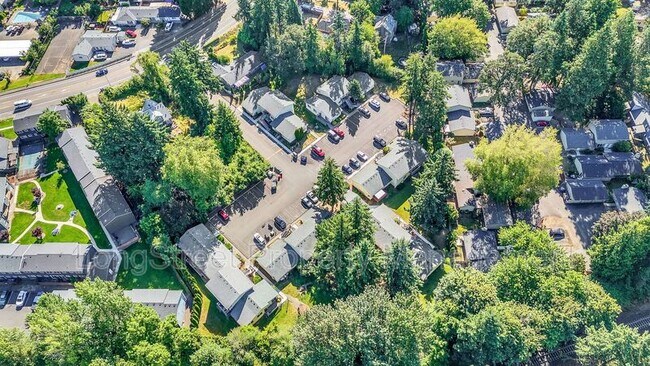 Building Photo - 11353 SW Greenburg Rd