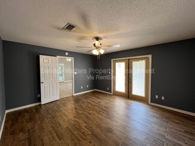 Building Photo - 5784 Twisted Oak Ct