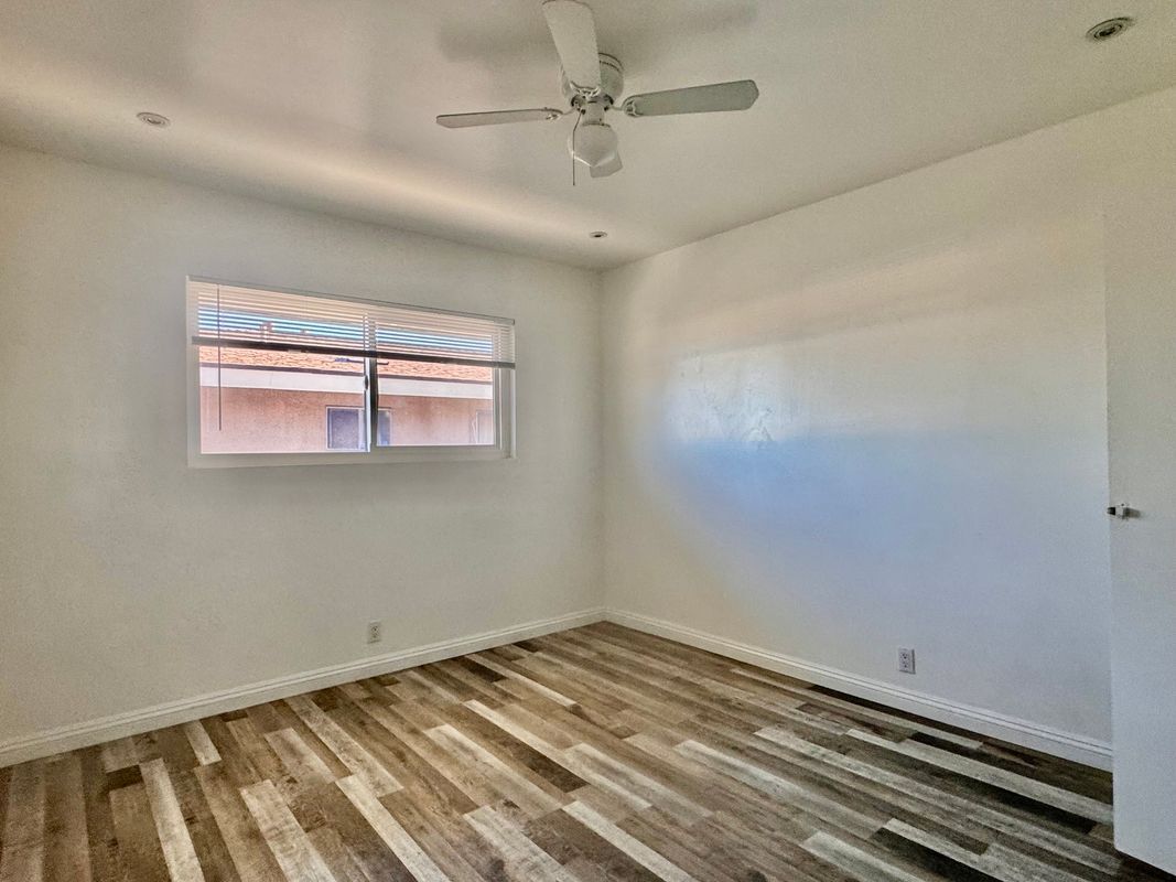 Building Photo - 8231 Tapia Via Dr
