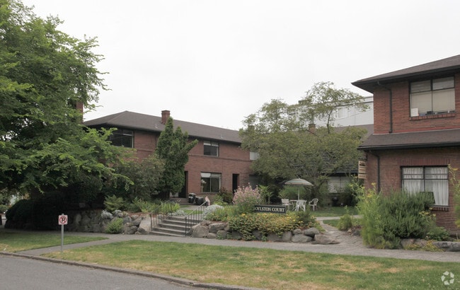 Building Photo - Boylston Court